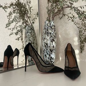 Suede Aquazzura pumps